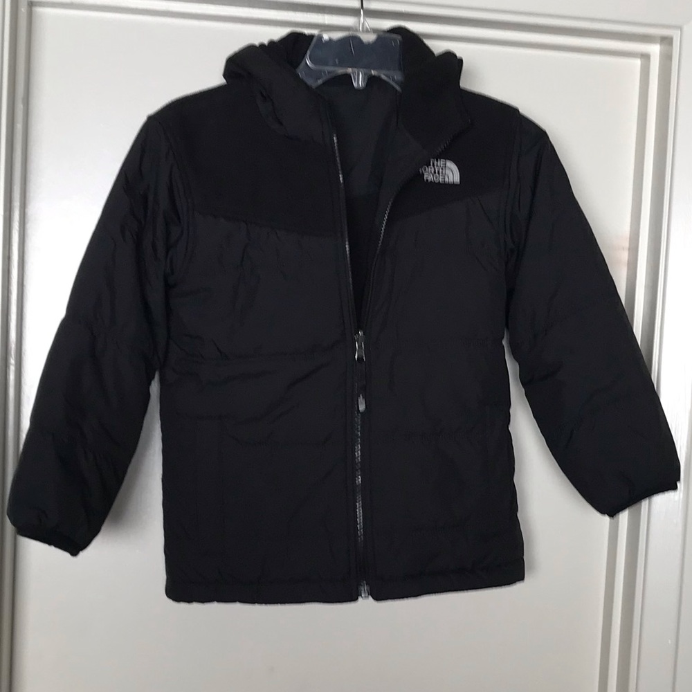THE NORTH FACE Boys Black Reversible Hoodie Jacket